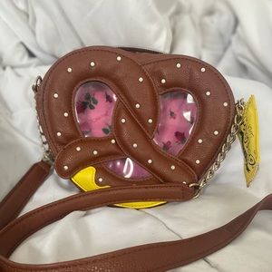 Don’t get it twisted!!!!!